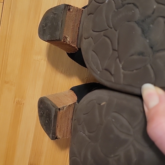 Suede Kork-ease black booties - Picture 5 of 7